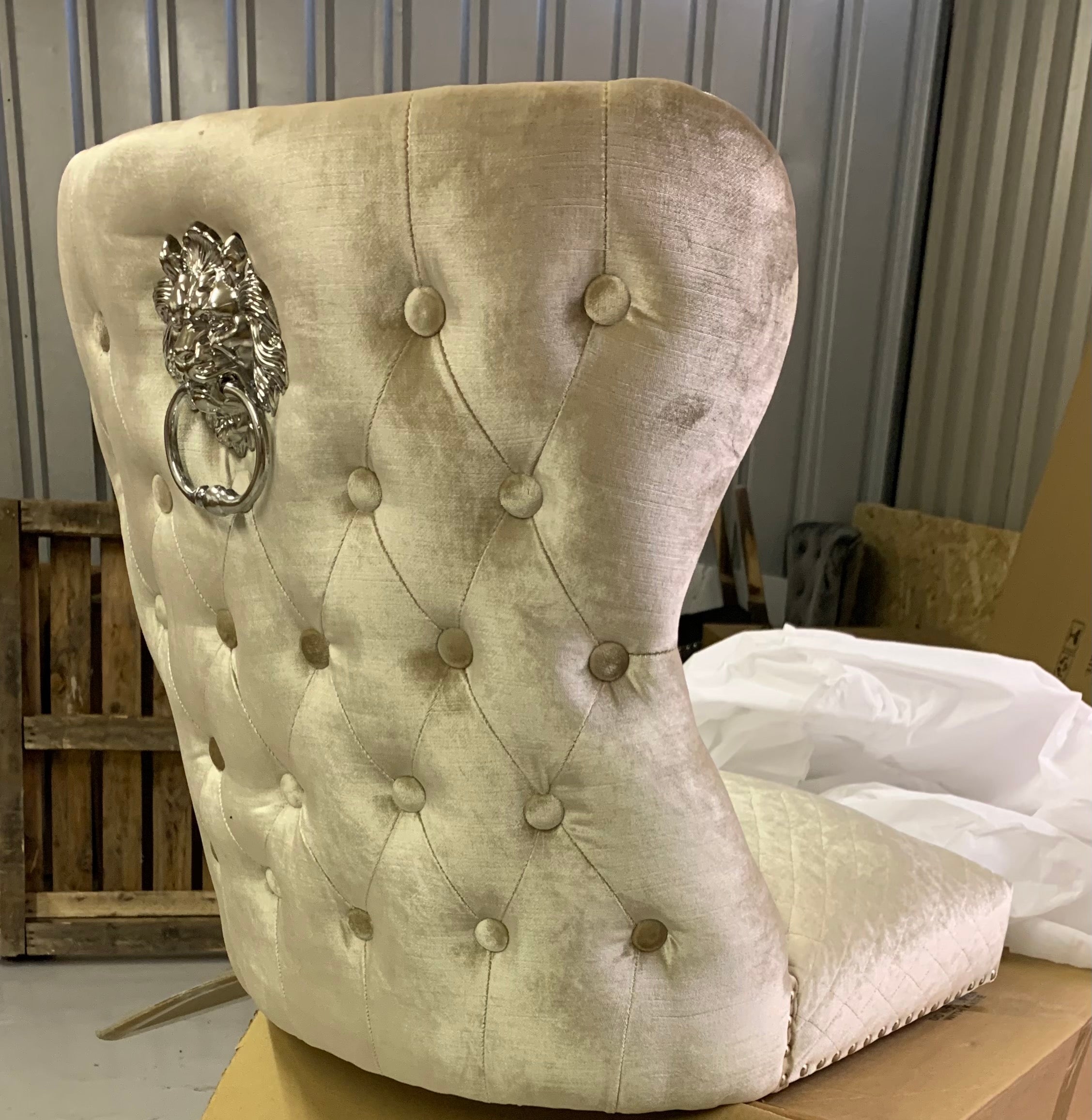 Lewis Lion Knocker Mink Chair